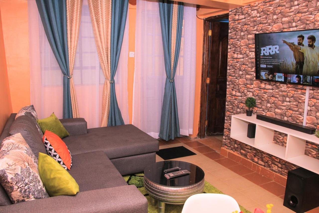 Cozy Homes 1 Bedroom House With Wi-Fi King Size Bed. Free Parking Naivasha Exteriör bild
